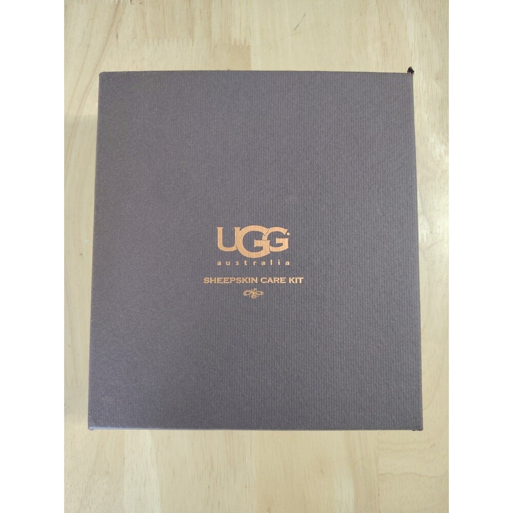 UGG Sheepskin Care Kit - 4 Pieces Cleaner, Freshener, Protector, Water Repellant